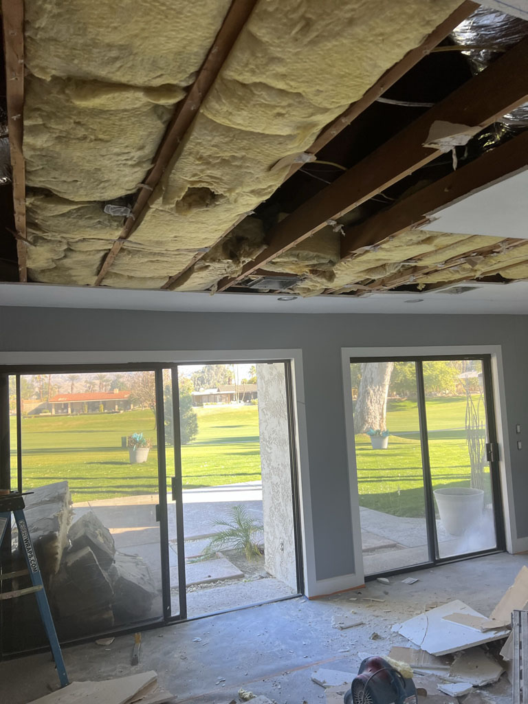 Vaulted ceiling insulation