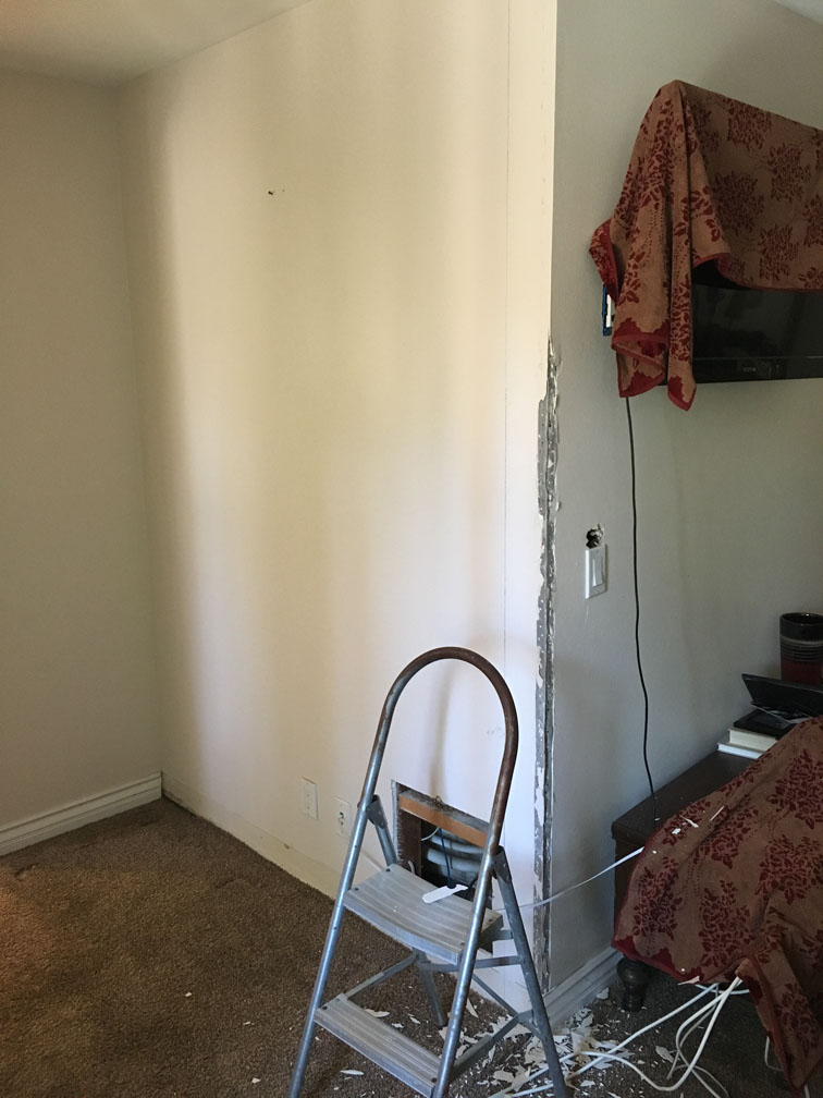 Closet construction