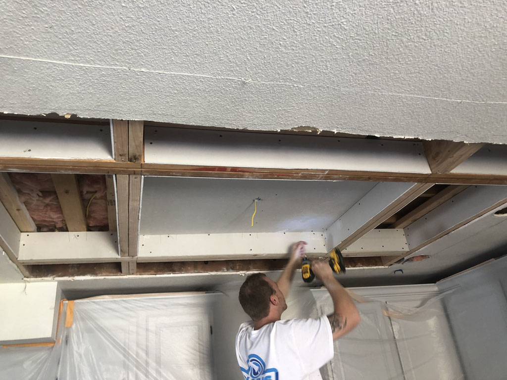 Kitchen remodel vaulted ceiling for lights